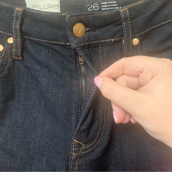 Pilcro Anthropologie Split Front Bootcut Jeans Dark Wash Size 26 - Picture 8 of 13